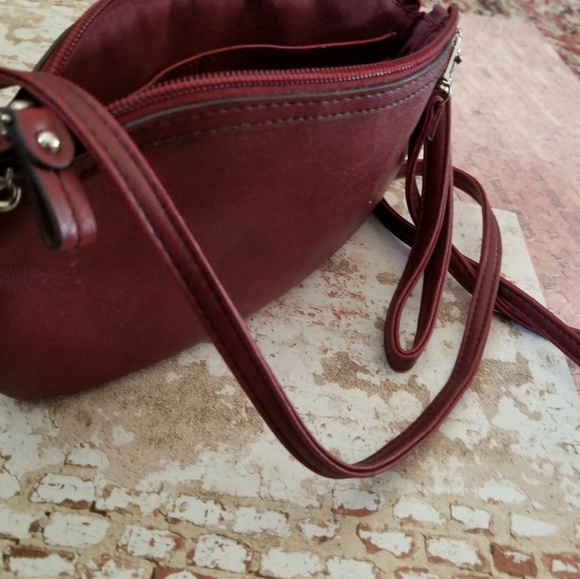 Relic Crossbidy Clutch - Picture 3 of 7